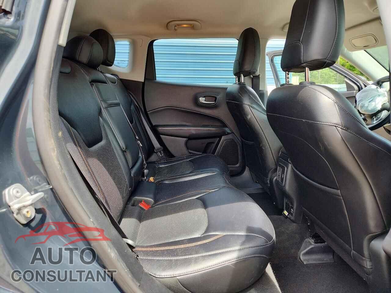 JEEP COMPASS 2017 - 3C4NJDCB9HT597722