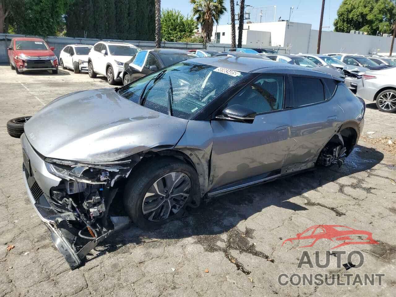 KIA EV6 LIGHT 2023 - KNDC34LA9P5604000