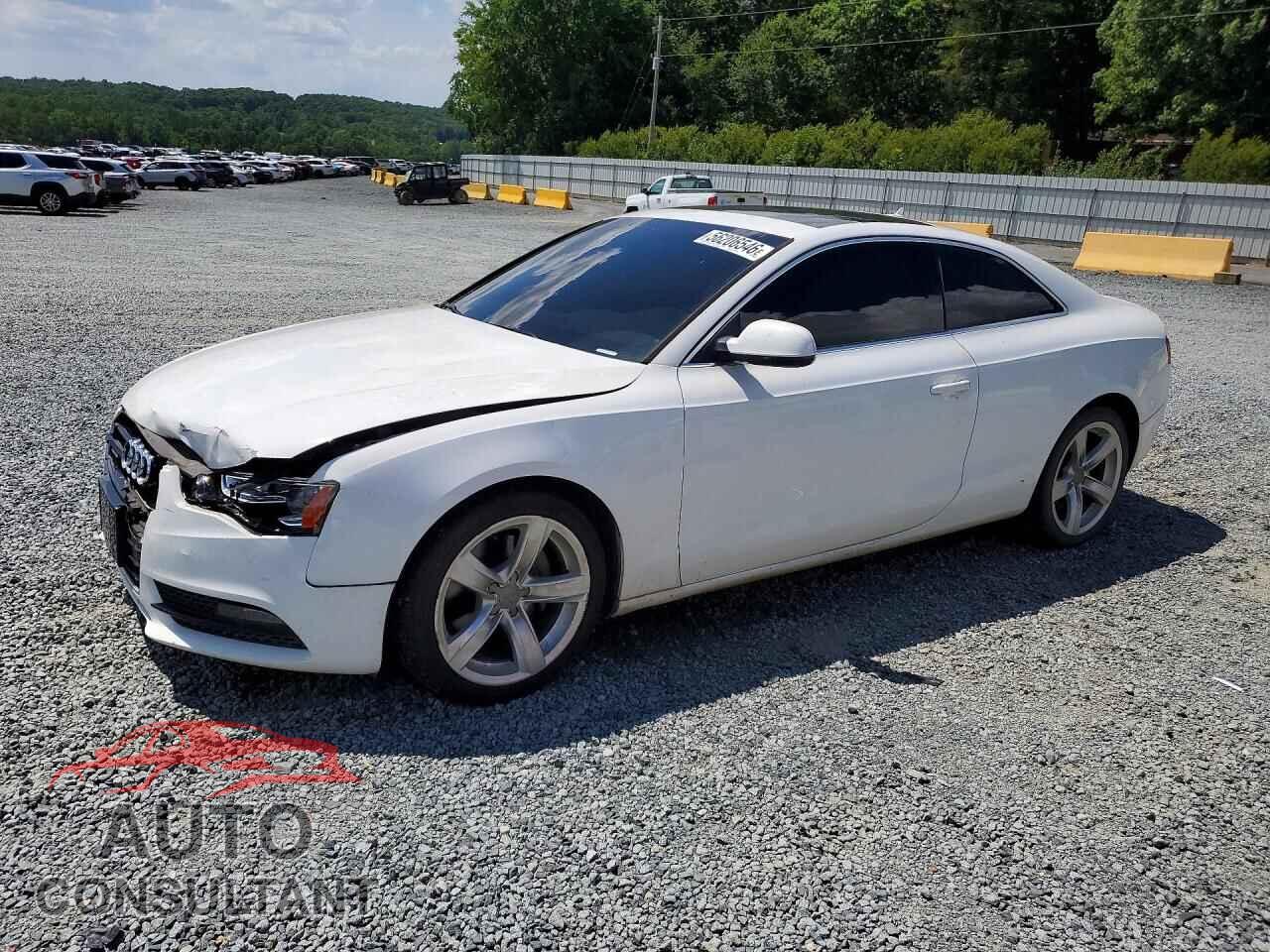 AUDI A5 2013 - WAUCFAFR7DA013705