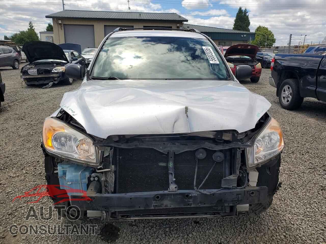 TOYOTA RAV4 2011 - 2T3BF4DV6BW092248