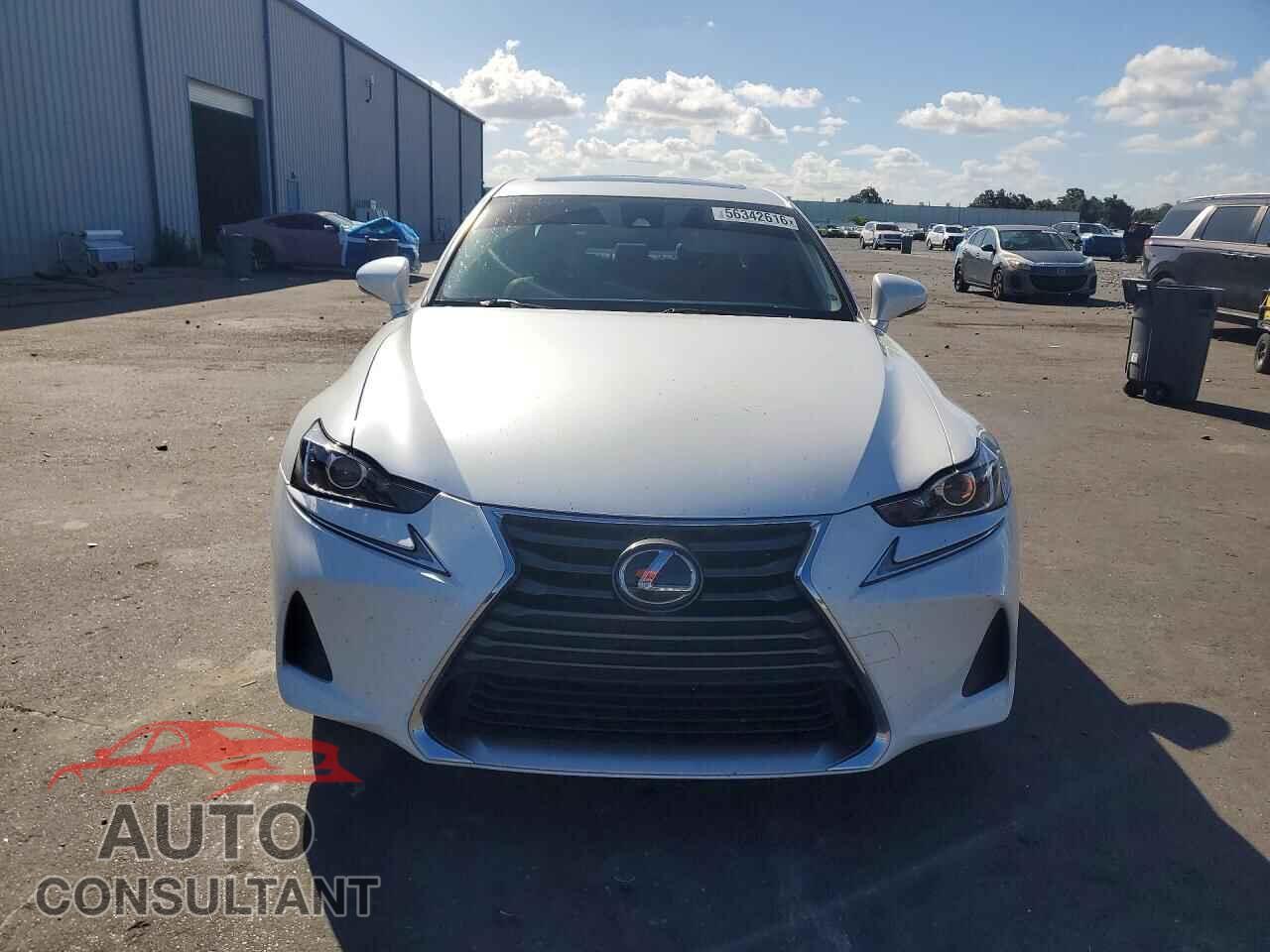 LEXUS IS 2017 - JTHBA1D25H5055385