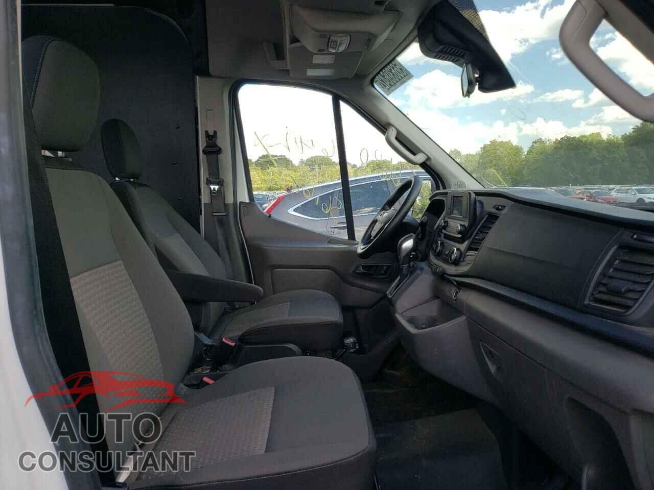 FORD TRANSIT 2020 - 1FTBR2C82LKA07276