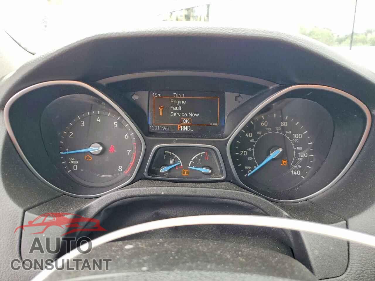 FORD FOCUS 2017 - 1FADP3K24HL246434