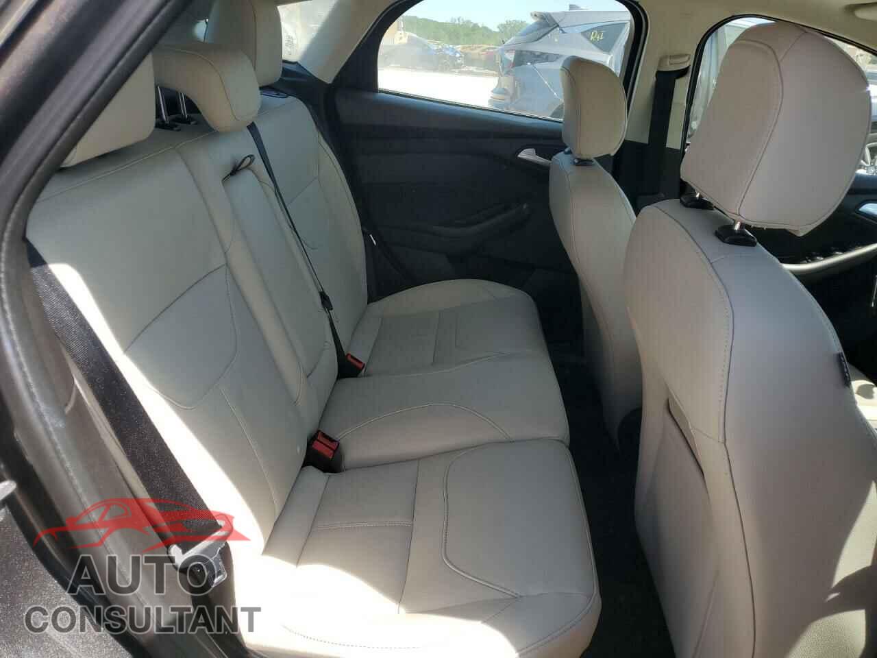 FORD FOCUS 2017 - 1FADP3N2XHL287713