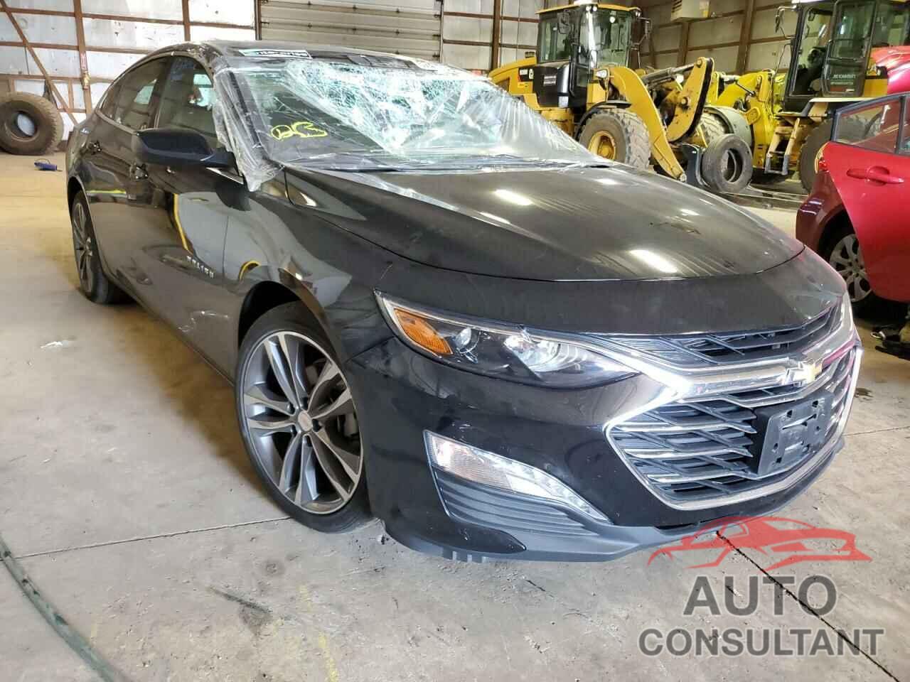 CHEVROLET MALIBU 2021 - 1G1ZD5ST5MF007635