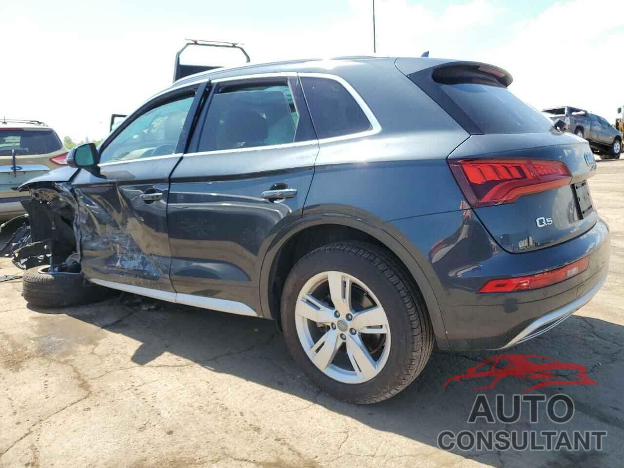 AUDI Q5 2018 - WA1BNAFY2J2248196