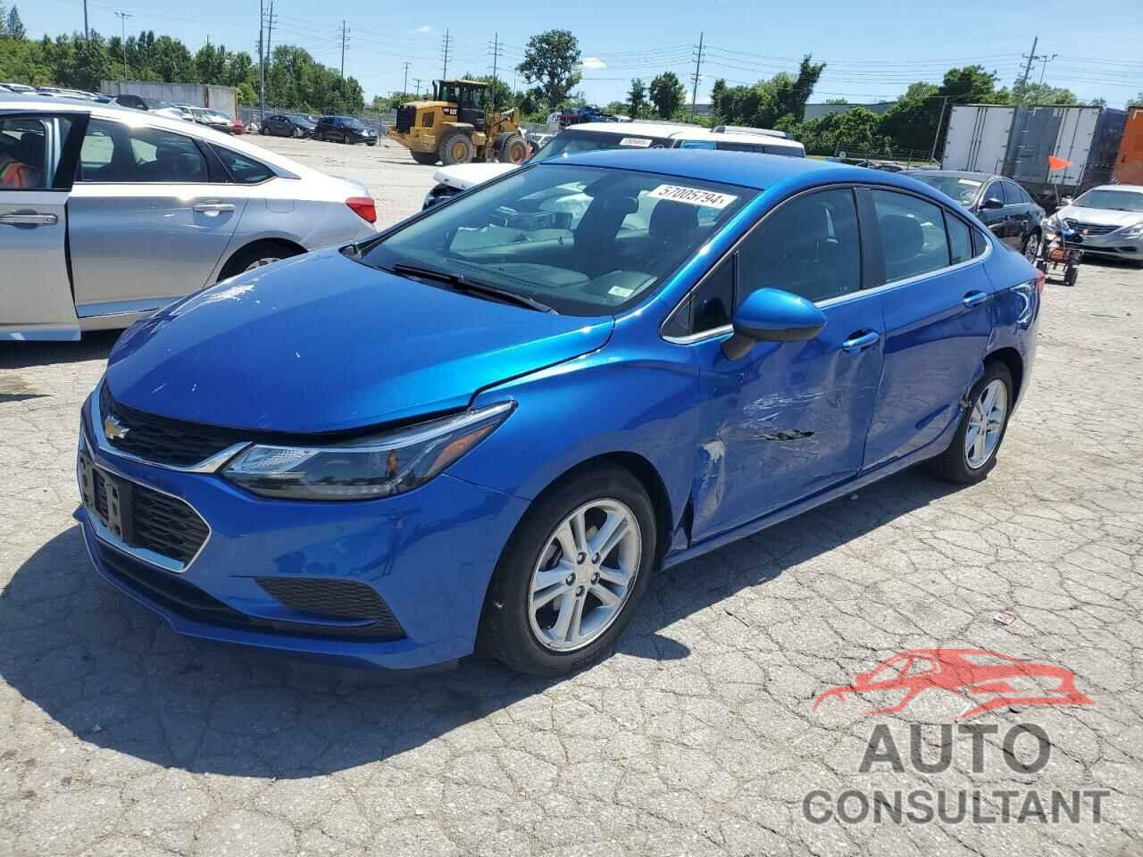 CHEVROLET CRUZE 2018 - 1G1BE5SM8J7235433