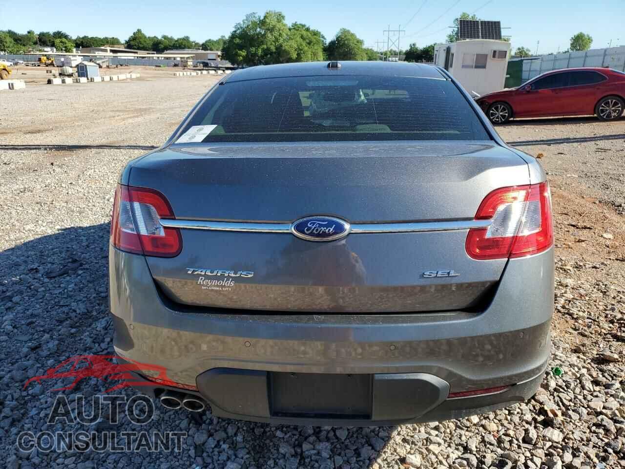 FORD TAURUS 2011 - 1FAHP2EW8BG174552