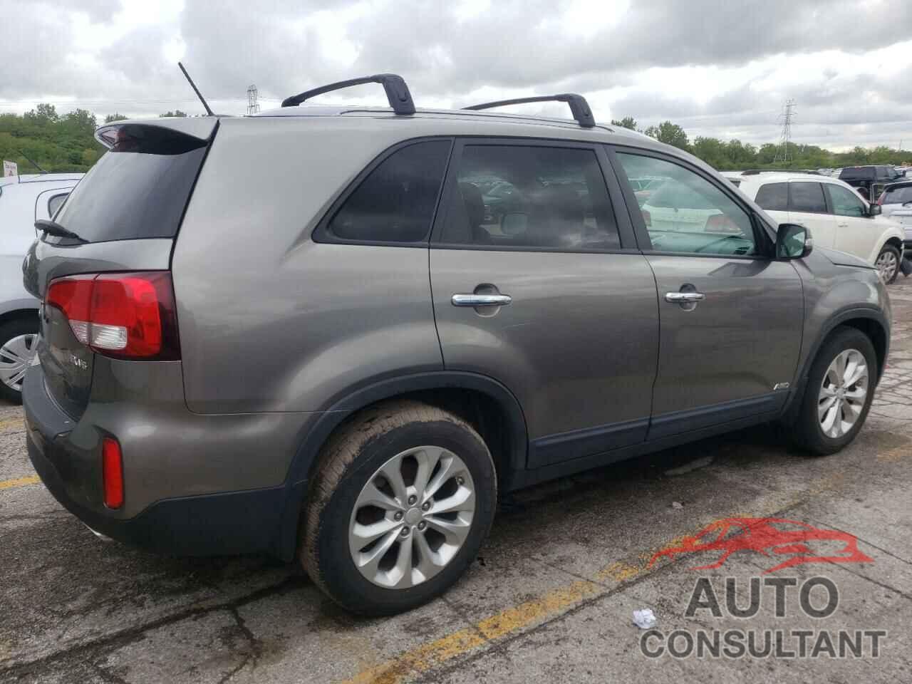 KIA SORENTO 2015 - 5XYKUDA73FG583022