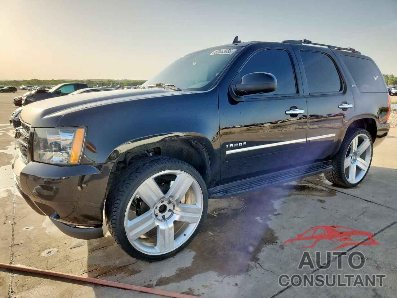 CHEVROLET TAHOE 2013 - 1GNSCCE00DR343233