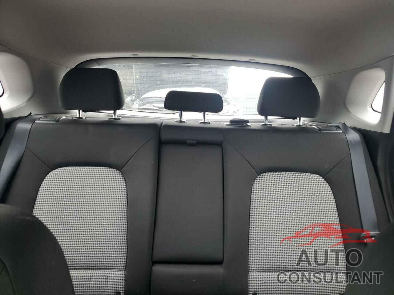 HYUNDAI KONA 2020 - KM8K12AA0LU422240