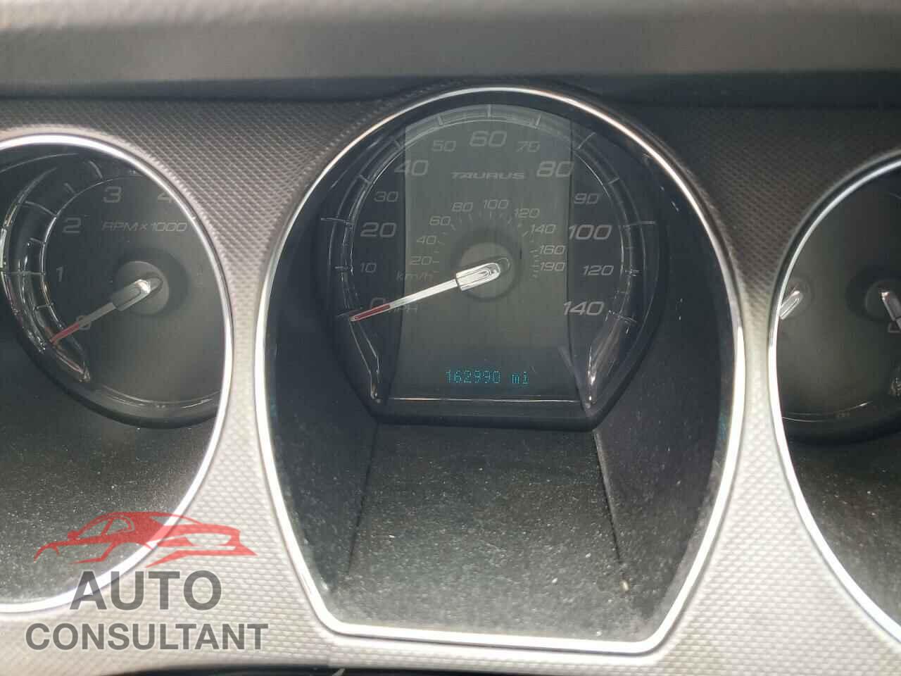 FORD TAURUS 2010 - 1FAHP2DW2AG147301