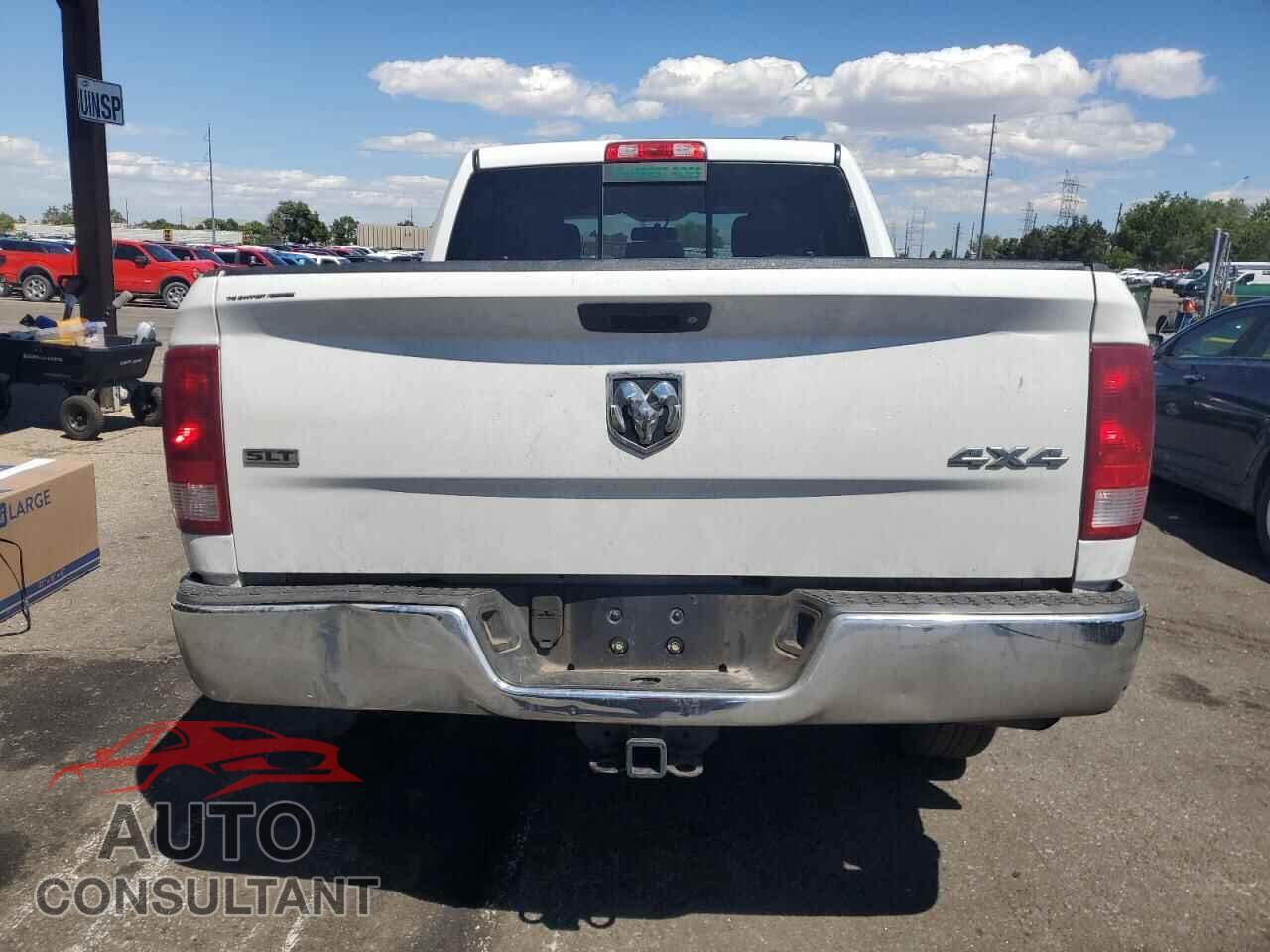 DODGE RAM 1500 2012 - 1C6RD7LT9CS168925
