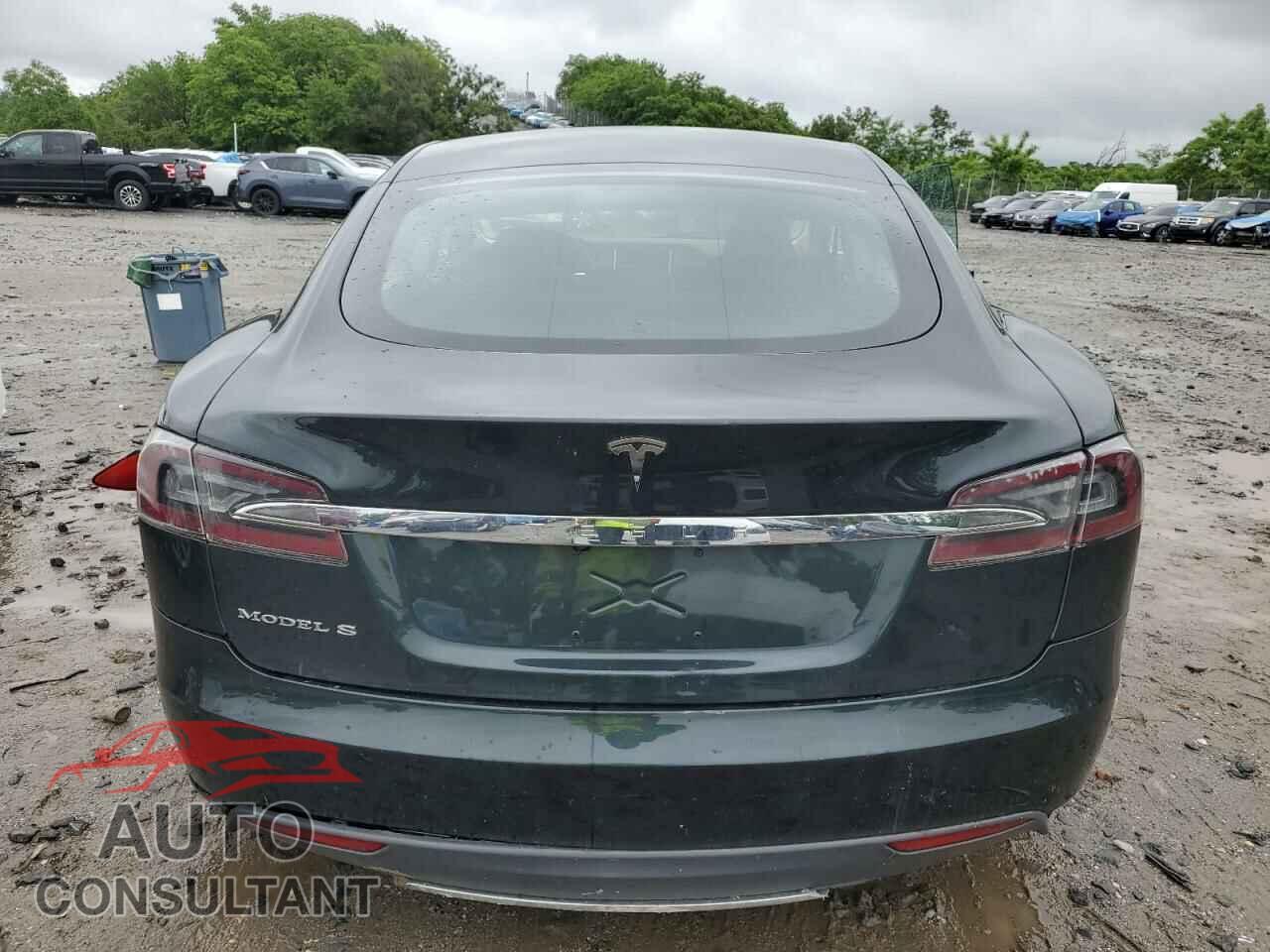 TESLA MODEL S 2012 - 5YJSA1CN7CFP01370