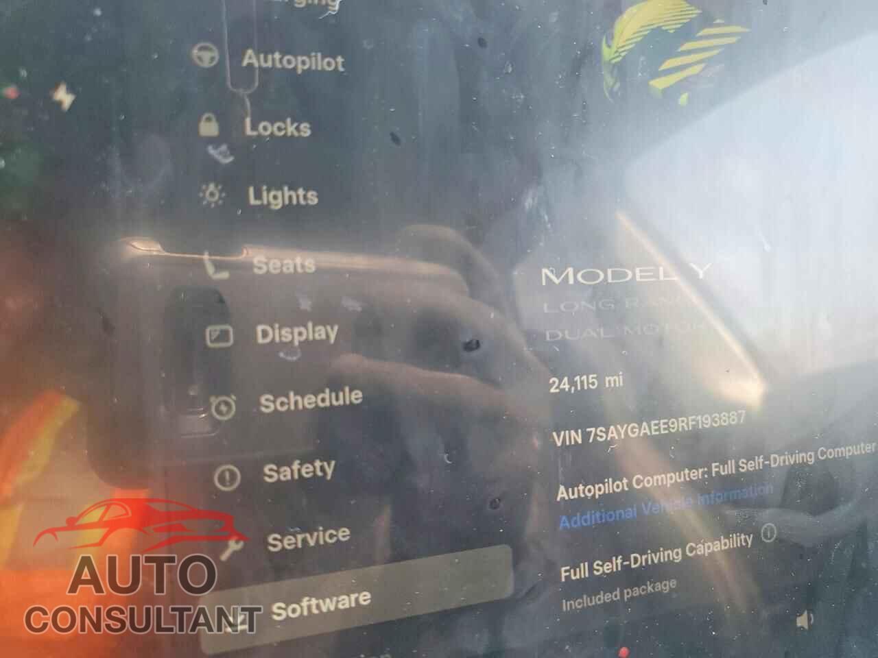 TESLA MODEL Y 2024 - 7SAYGAEE9RF193887