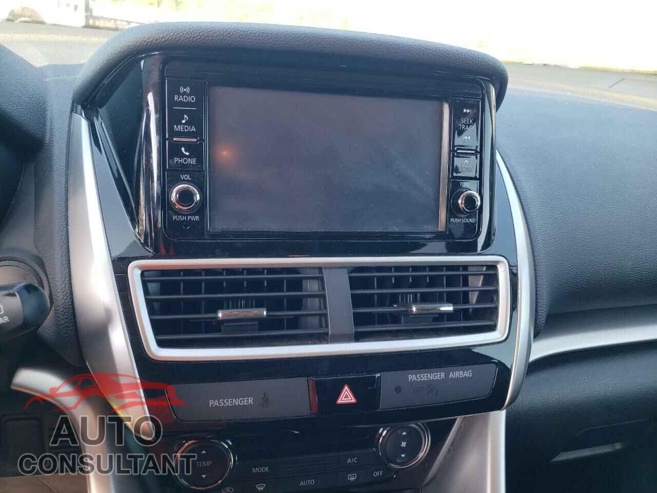 MITSUBISHI ECLIPSE 2018 - JA4AS3AA1JZ039436