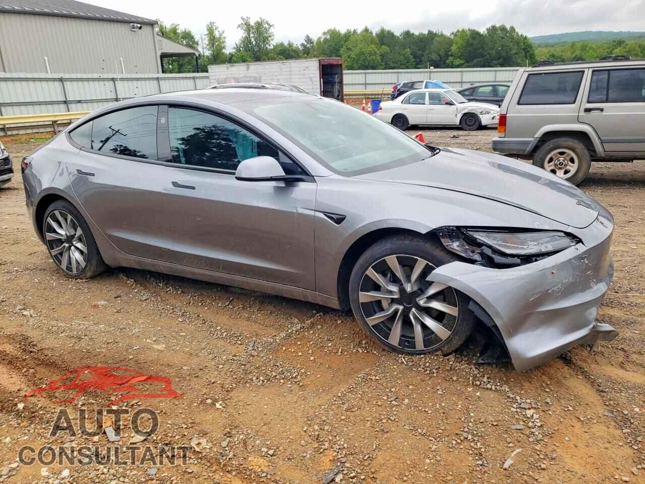 TESLA MODEL 3 2026 - 5YJ3E1EAXTF183001