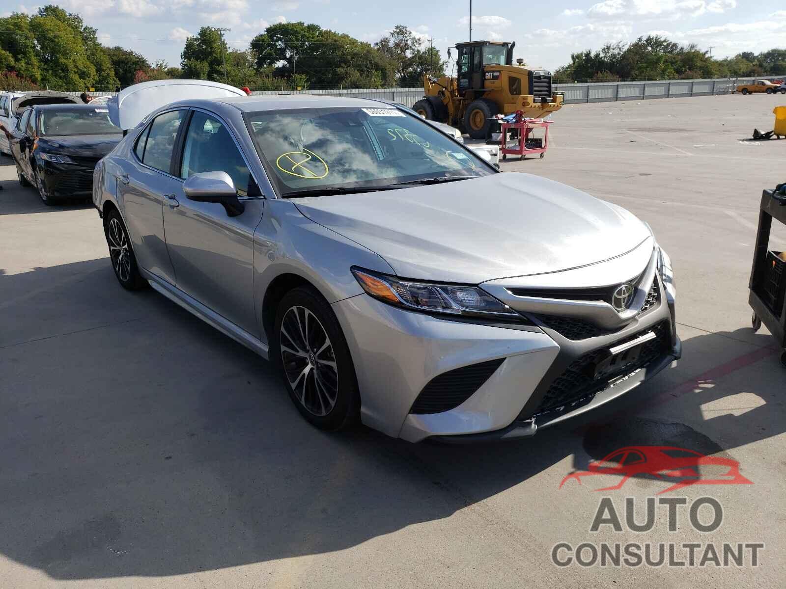 TOYOTA CAMRY 2020 - 4T1G11AK2LU982642
