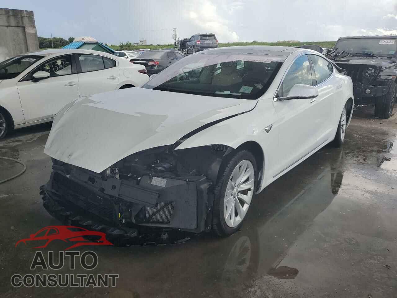 TESLA MODEL S 2017 - 5YJSA1E17HF185562