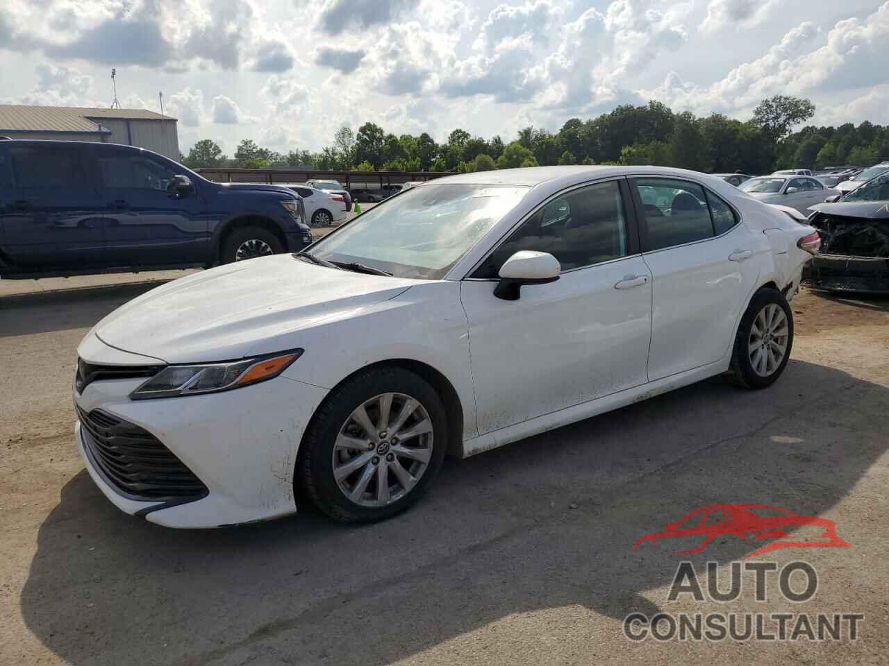 TOYOTA CAMRY 2020 - 4T1C11AK7LU332879
