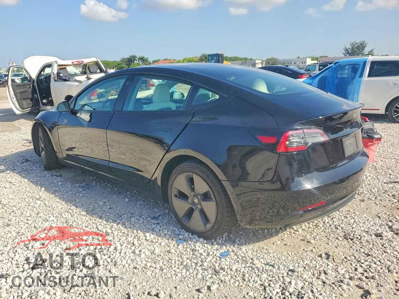 TESLA MODEL 3 2022 - 5YJ3E1EB3NF261906