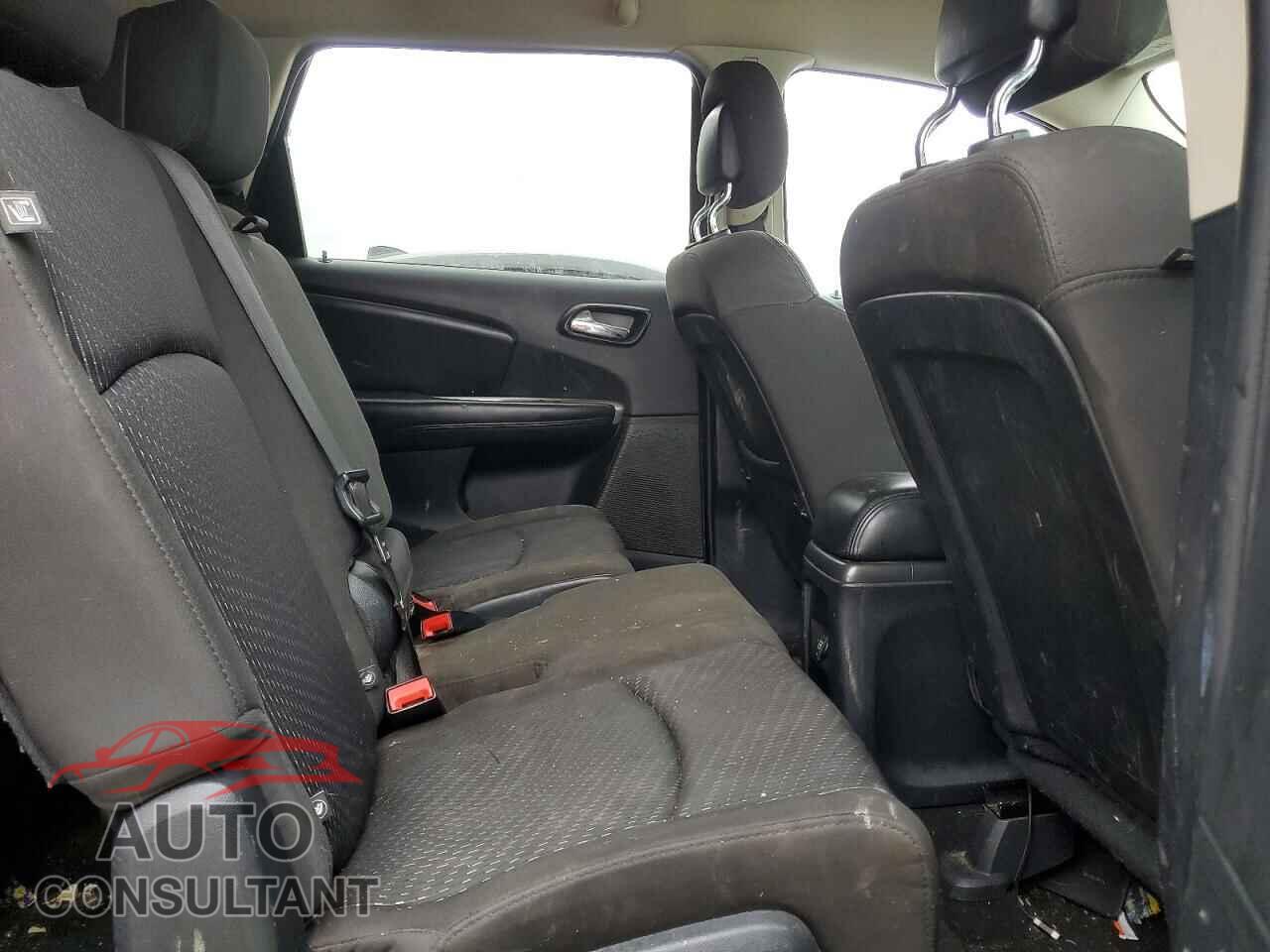 DODGE JOURNEY 2017 - 3C4PDCBG9HT537592