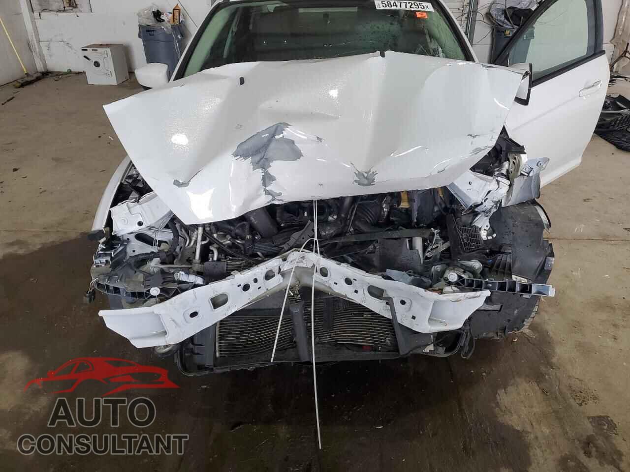 FORD FOCUS 2018 - 1FADP3F24JL200845