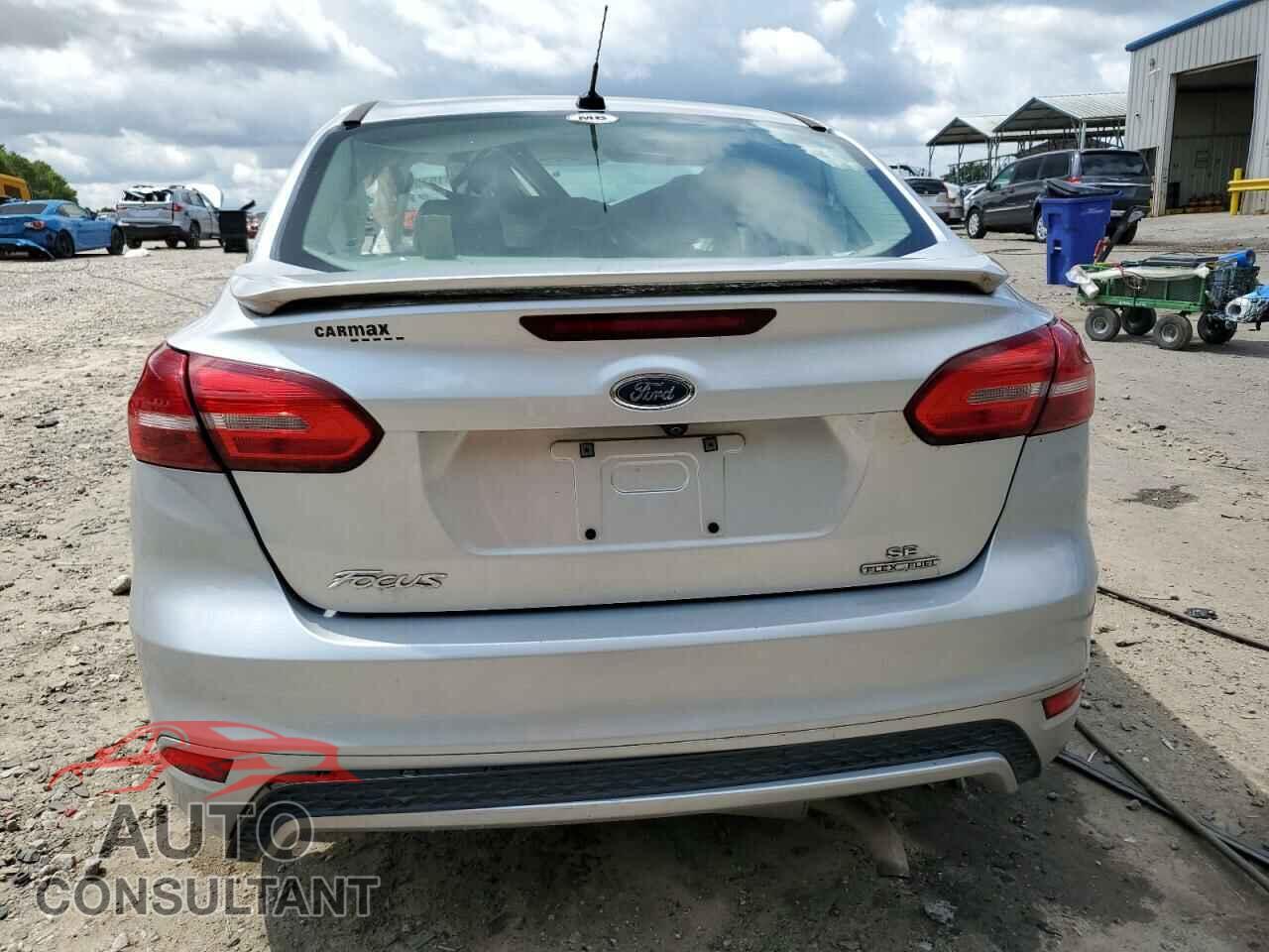 FORD FOCUS 2016 - 1FADP3F20GL356213