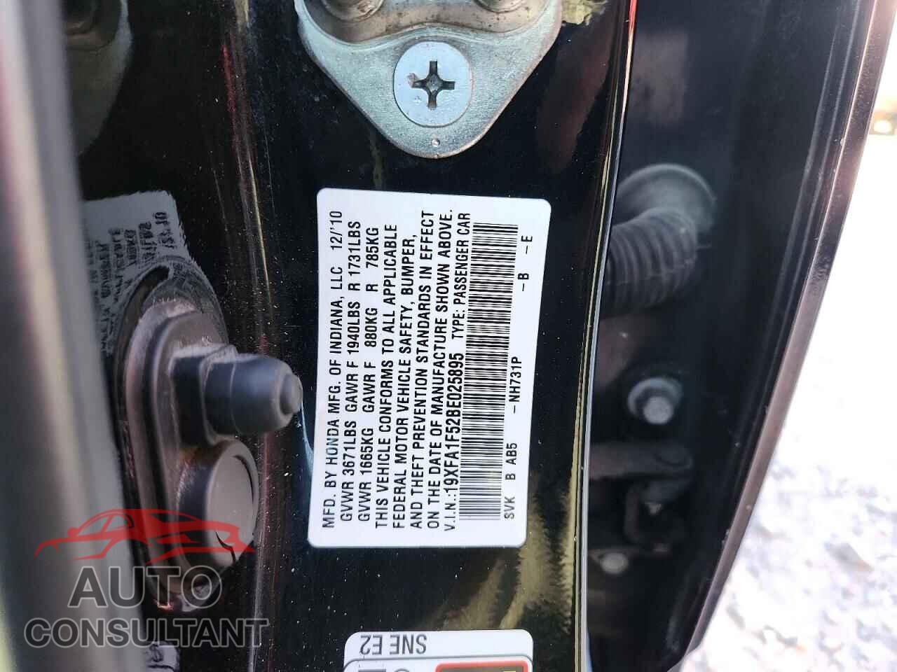 HONDA CIVIC 2011 - 19XFA1F52BE025895