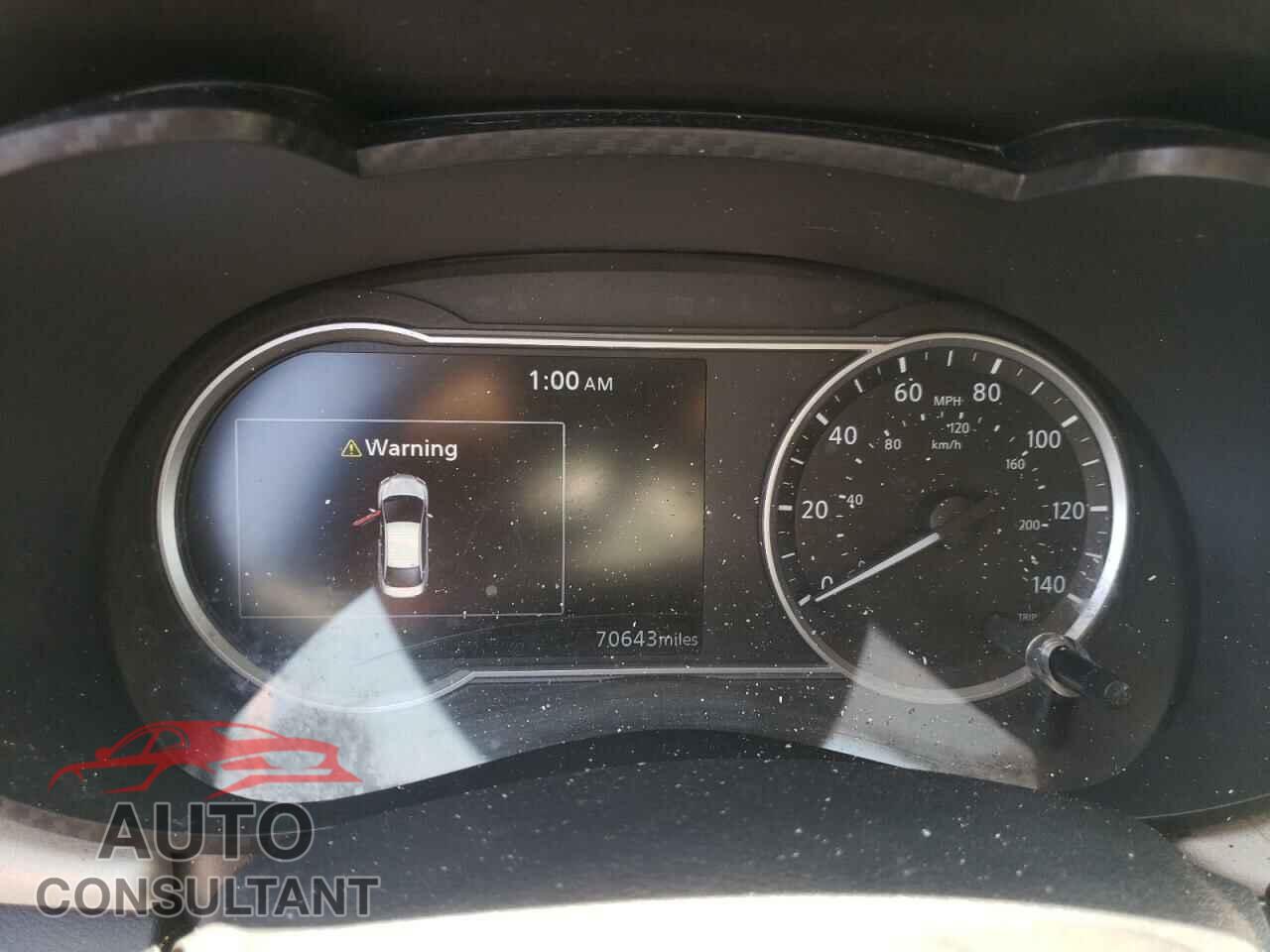 NISSAN VERSA 2021 - 3N1CN8EV4ML831370