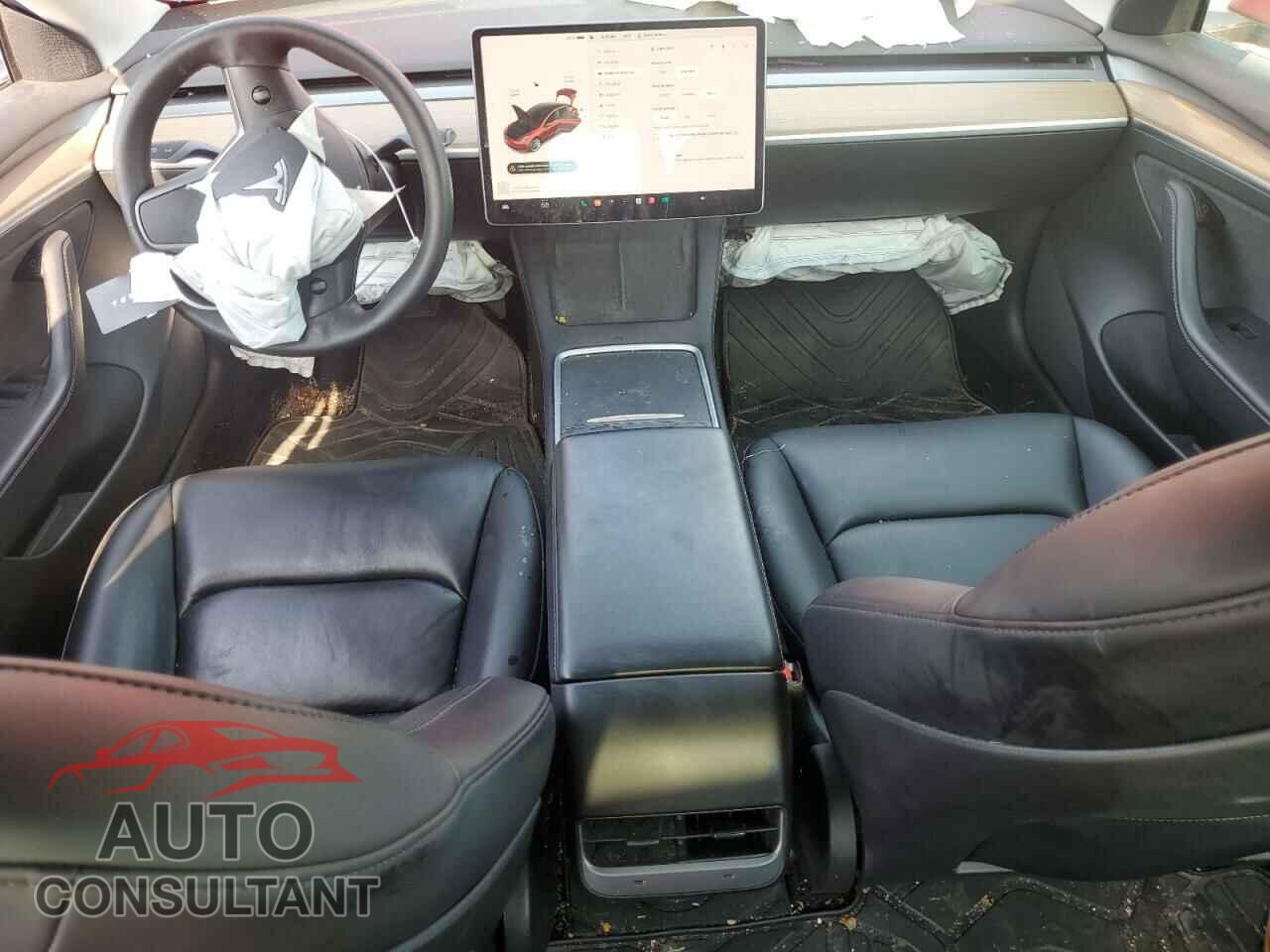 TESLA MODEL 3 2021 - 5YJ3E1EA5MF029362