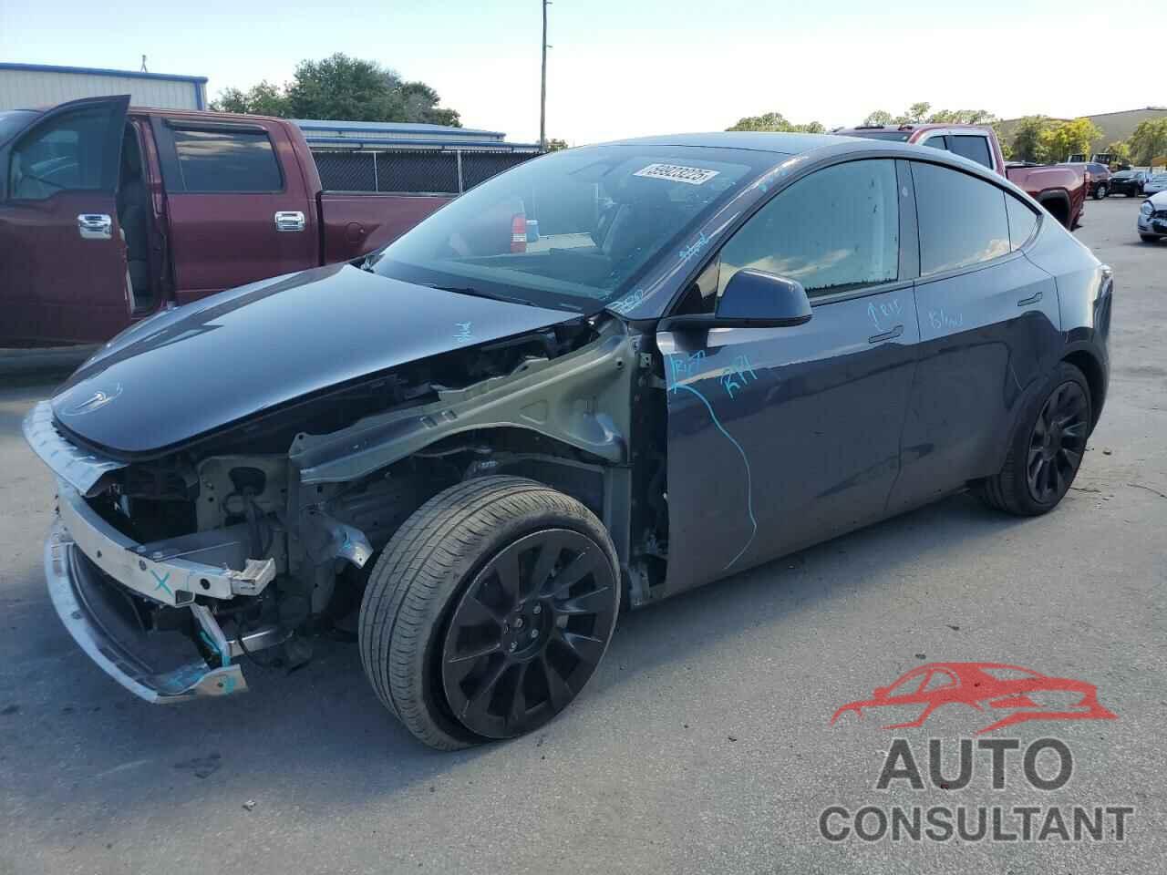 TESLA MODEL Y 2023 - 7SAYGDEE8PA207323