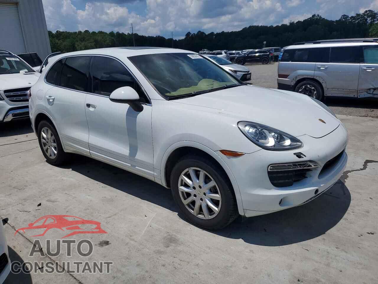 PORSCHE CAYENNE 2012 - WP1AA2A21CLA11619