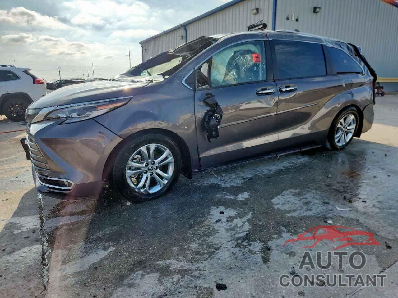 TOYOTA SIENNA 2023 - 5TDESKFC1PS107059