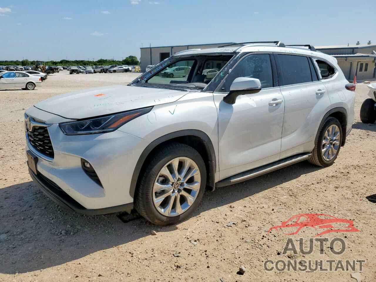 TOYOTA HIGHLANDER 2024 - 5TDKDRAH8RS546173