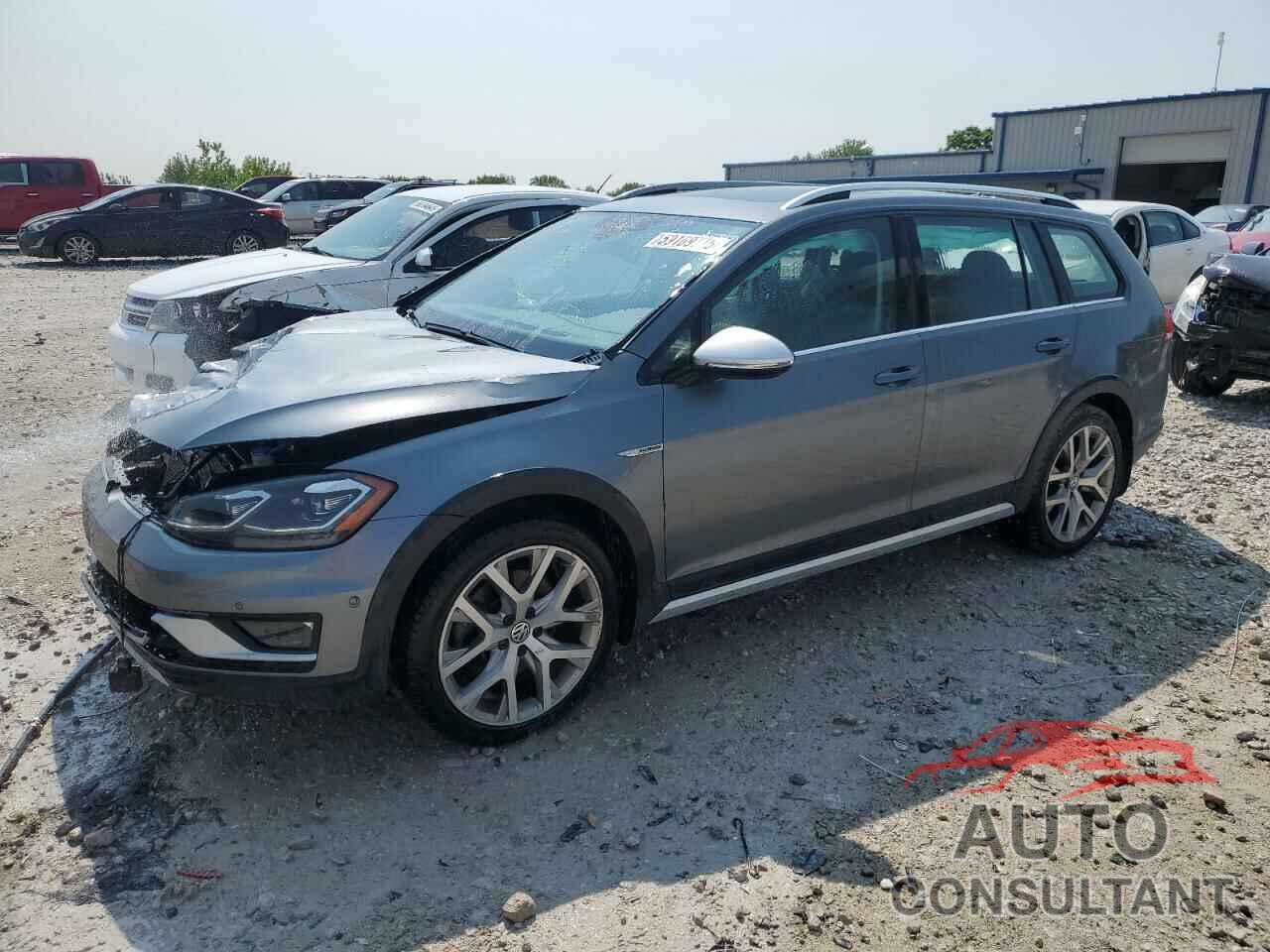 VOLKSWAGEN GOLF 2018 - 3VWH17AU4JM754265