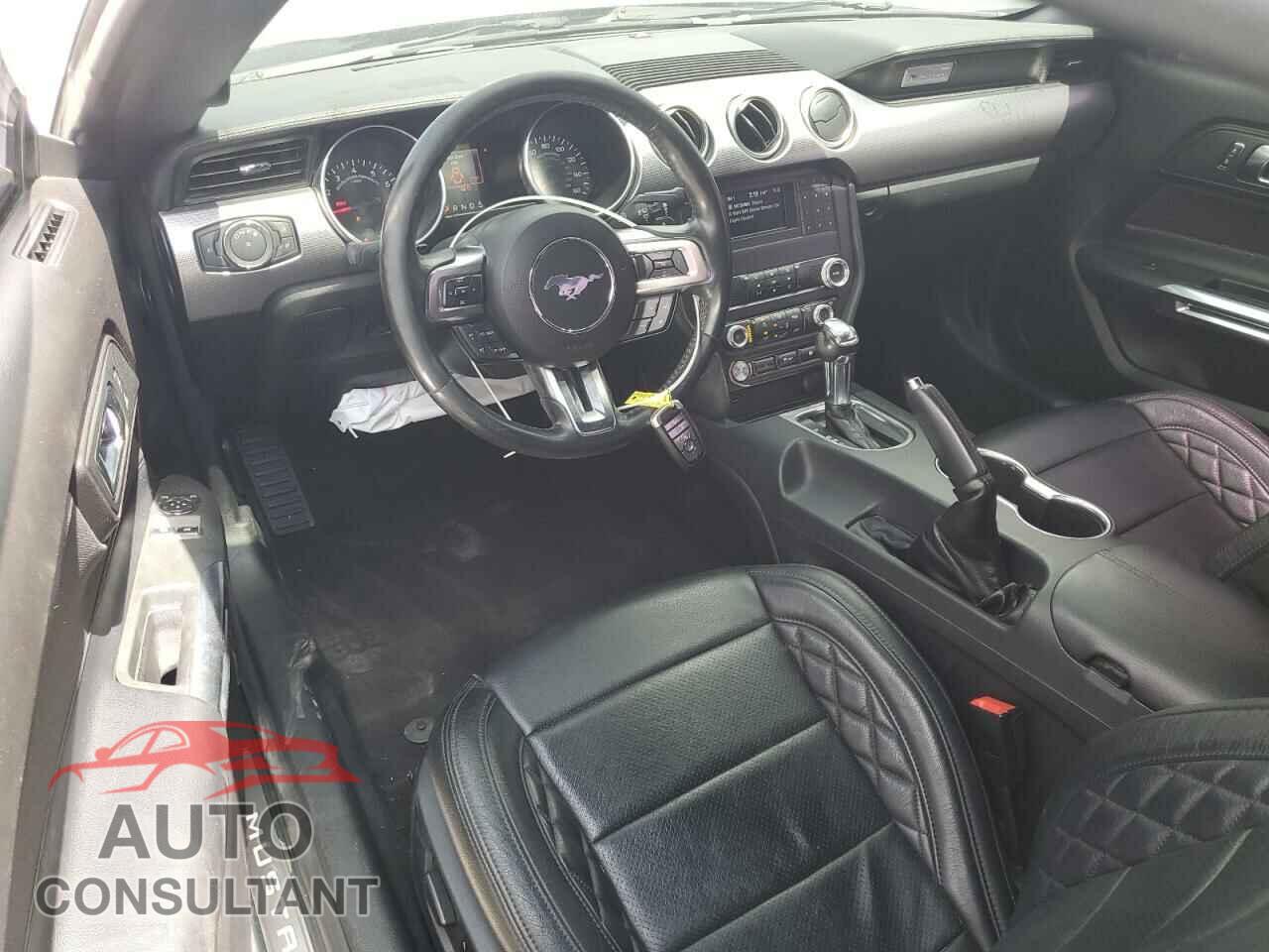 FORD MUSTANG 2019 - 1FA6P8CF3K5106281