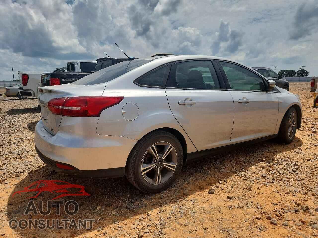 FORD FOCUS 2017 - 1FADP3FE9HL318989