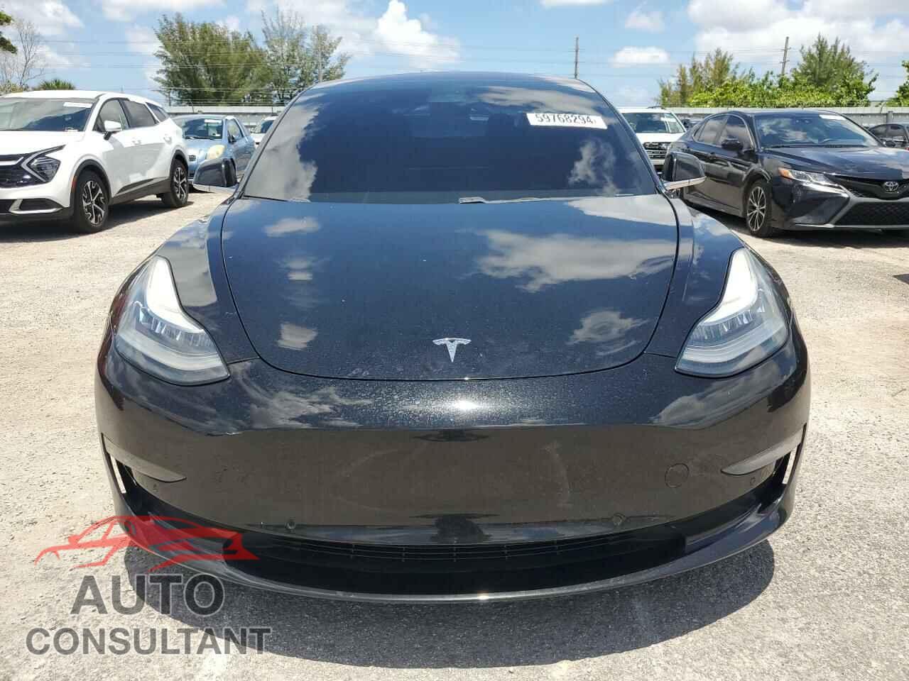 TESLA MODEL 3 2019 - 5YJ3E1EA8KF296301
