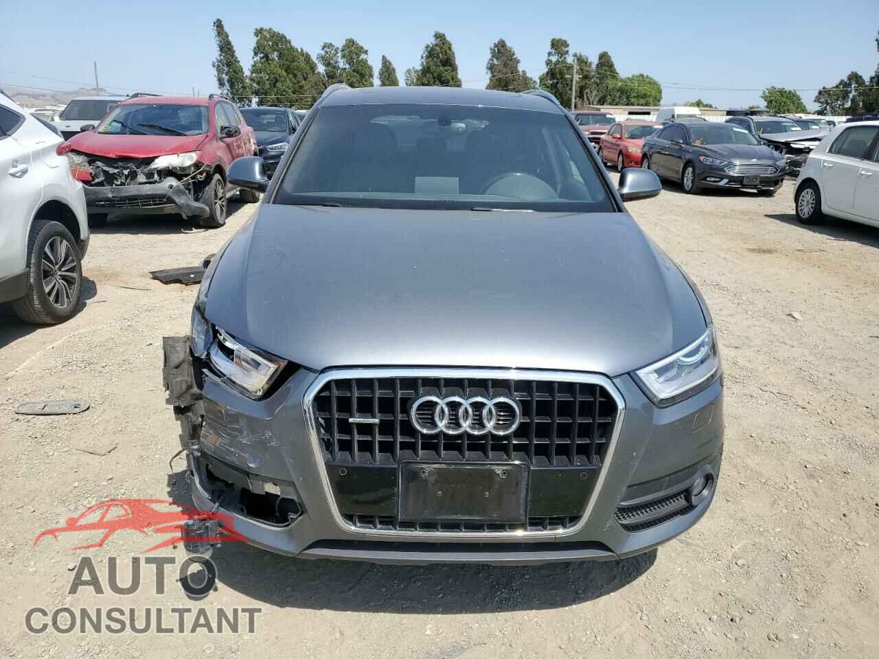 AUDI Q3 2015 - WA1GFCFS8FR009731