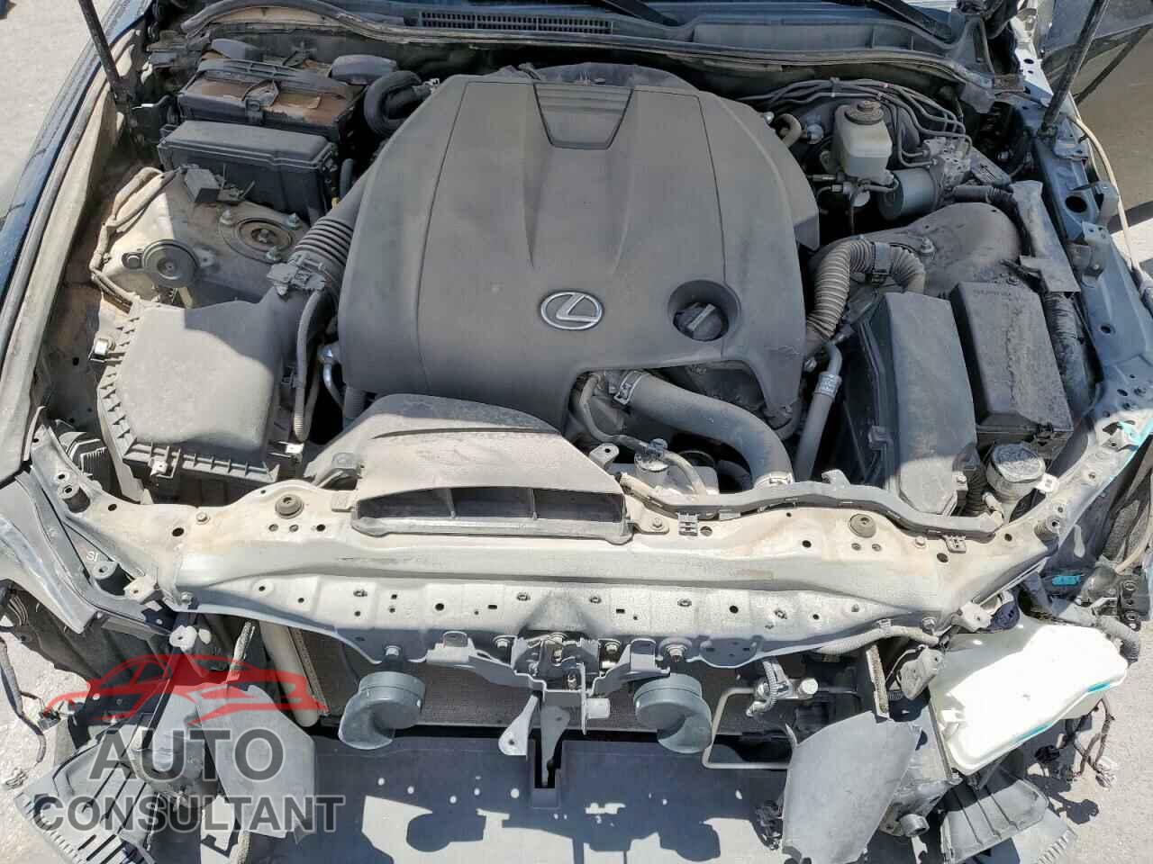 LEXUS IS 2014 - JTHBF1D23E5017117