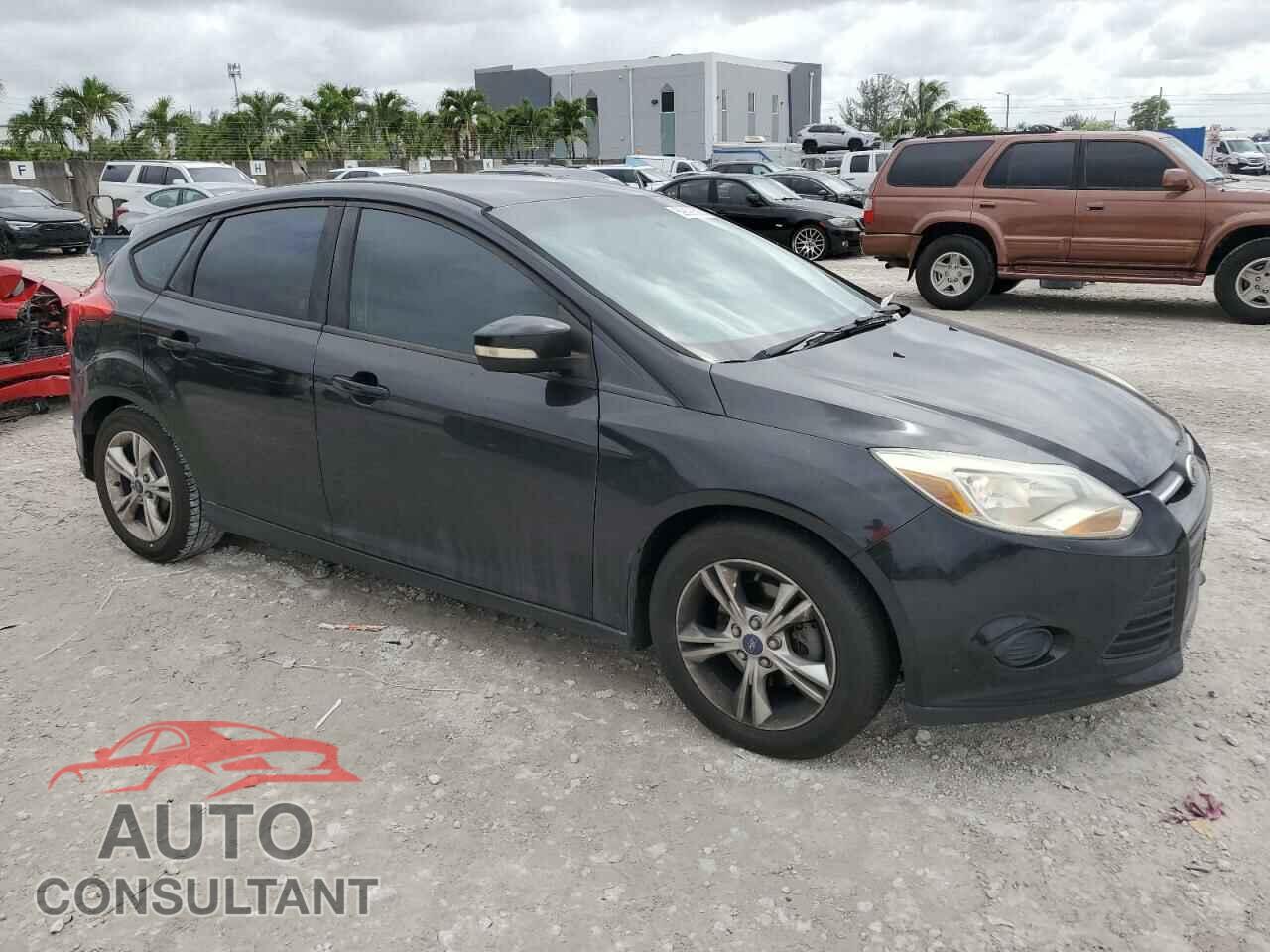 FORD FOCUS 2014 - 1FADP3K22EL158400