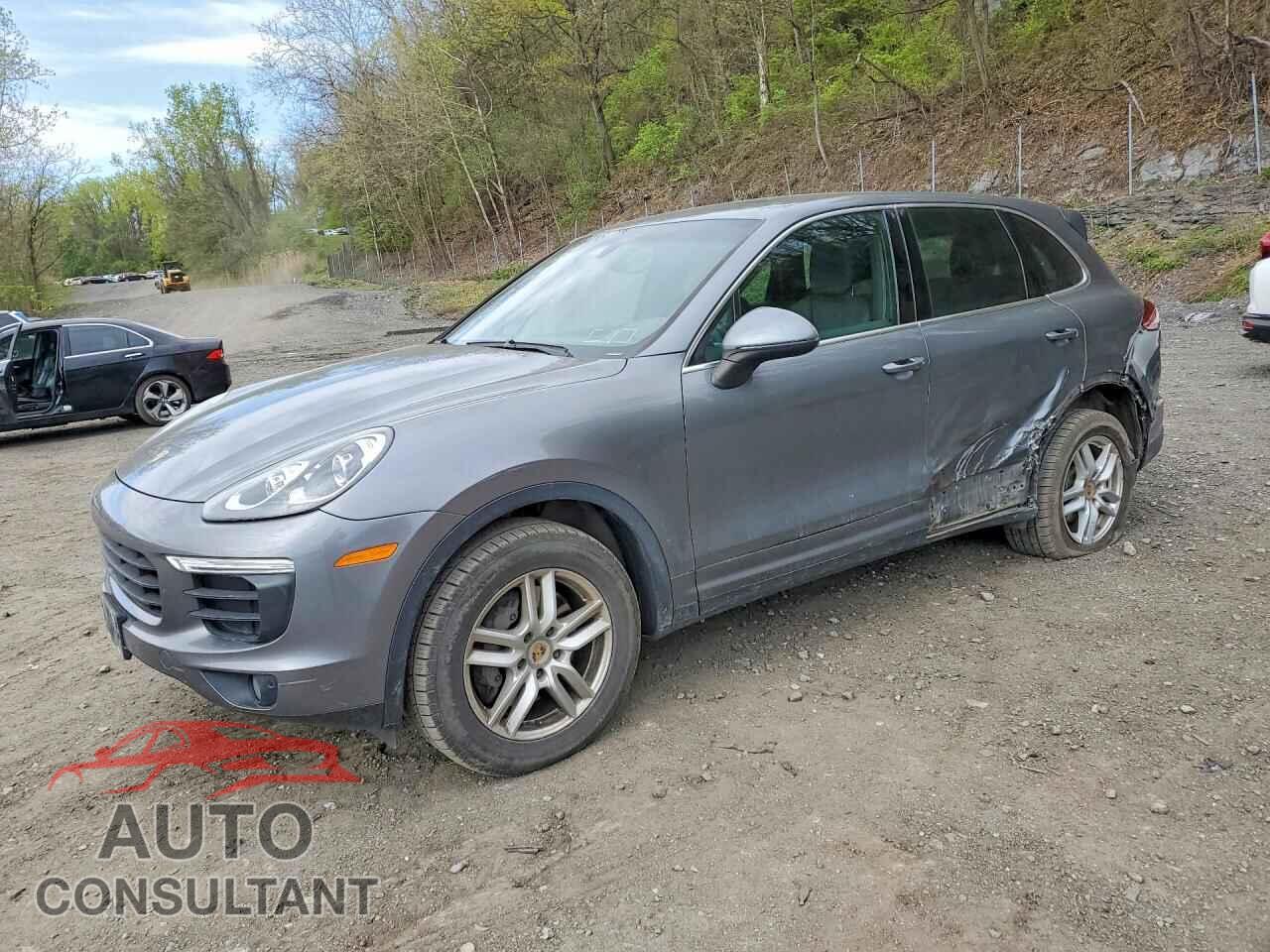 PORSCHE CAYENNE 2018 - WP1AA2A25JKA04739