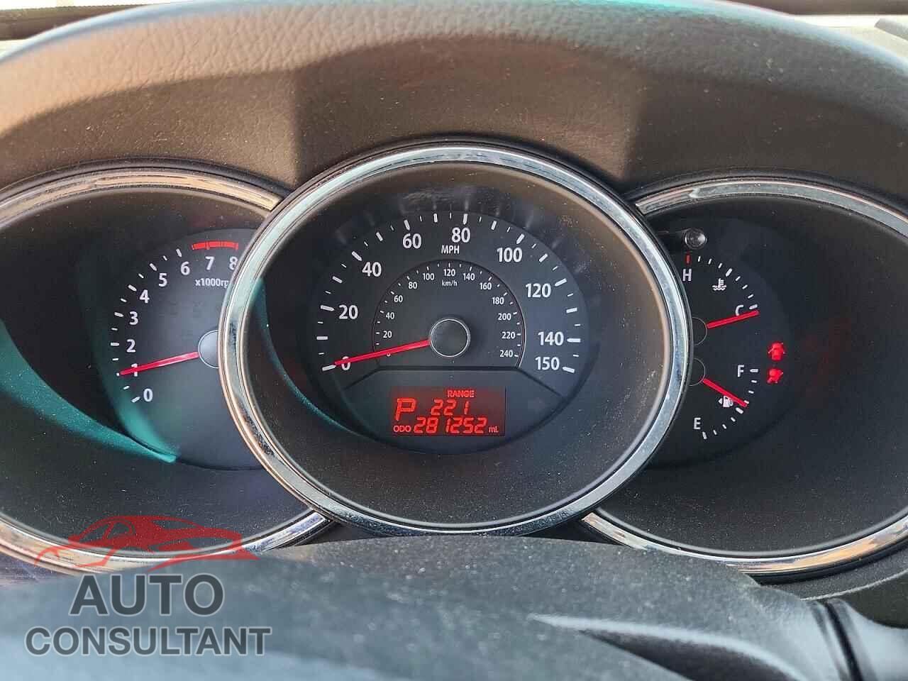 KIA SORENTO 2012 - 5XYKT4A14CG221663