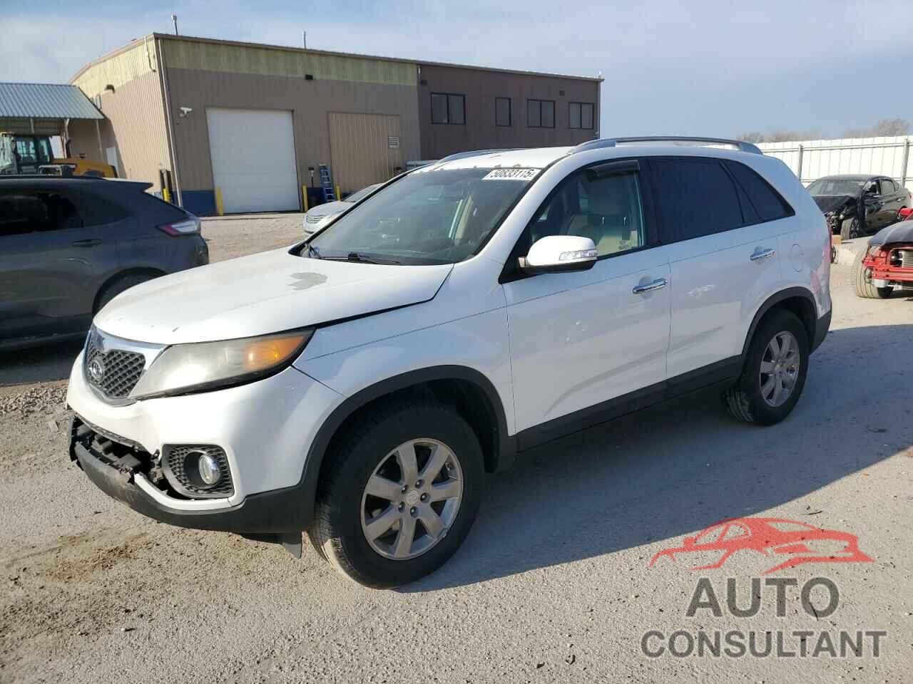 KIA SORENTO 2011 - 5XYKT4A12BG050622