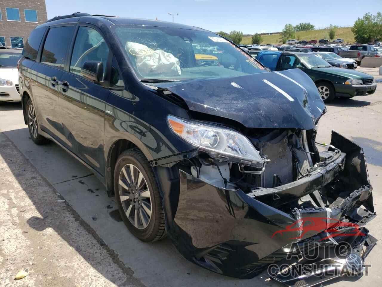 TOYOTA SIENNA 2019 - 5TDJZ3DC7KS226133