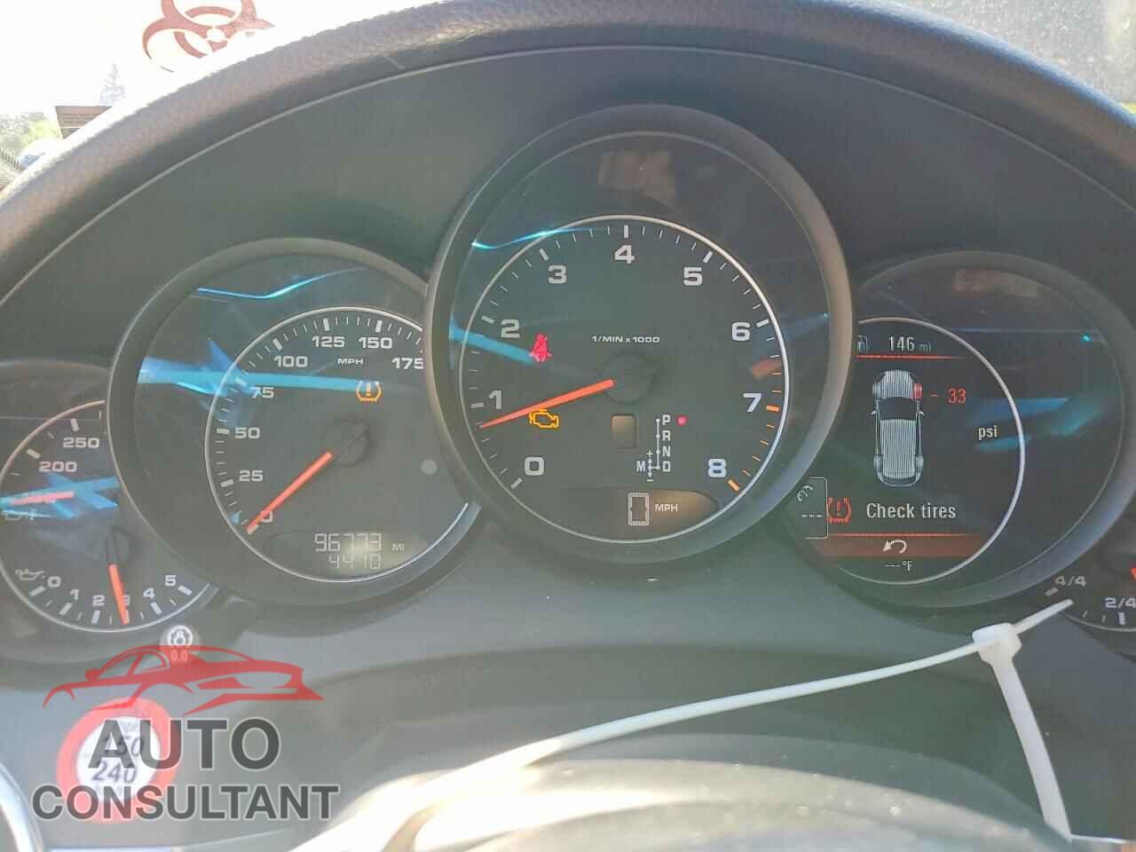 PORSCHE CAYENNE 2016 - WP1AA2A22GLA00991