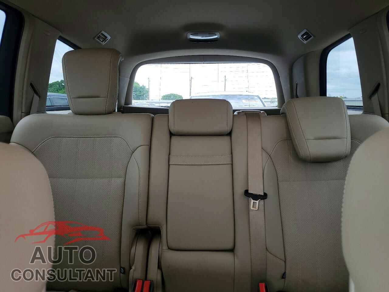 MERCEDES-BENZ GL-CLASS 2015 - 4JGDF2EE2FA558690