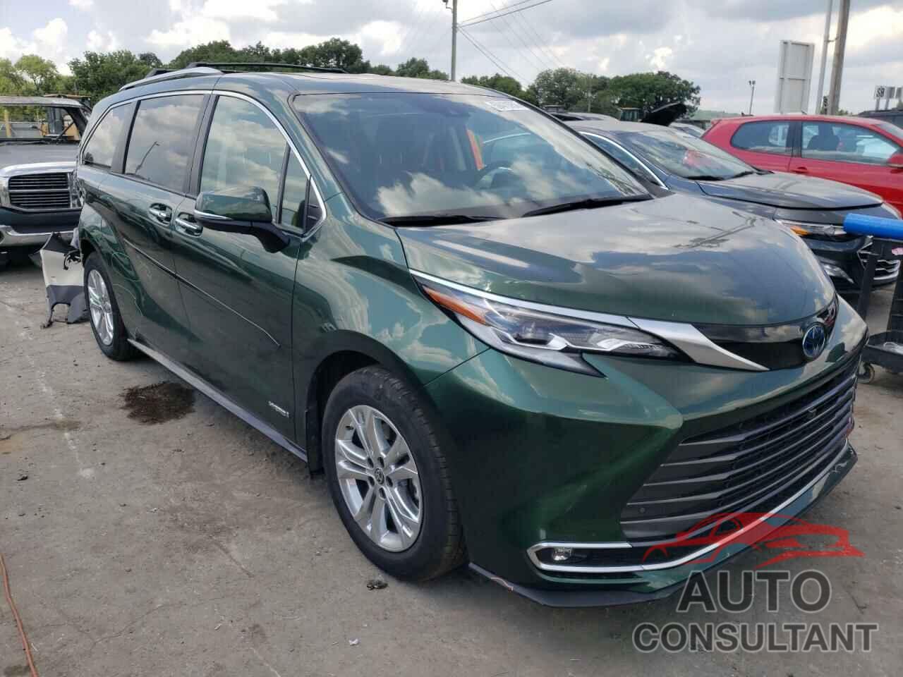 TOYOTA SIENNA 2021 - 5TDESKFC4MS037004