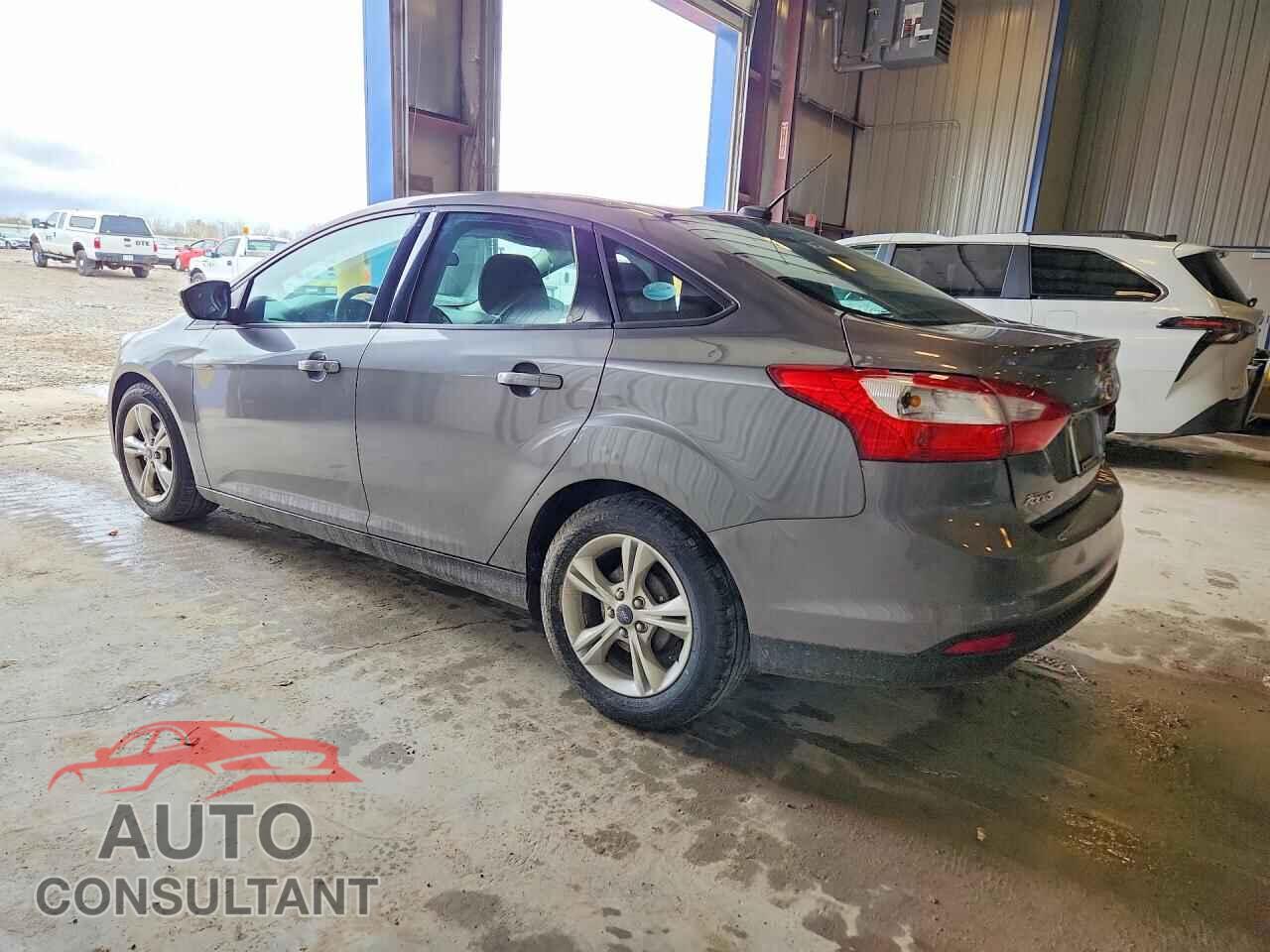 FORD FOCUS 2014 - 1FADP3F21EL197876